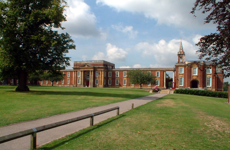 Royal Russel School NEW