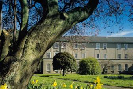 Dublin School of English