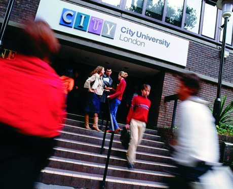 Стипендия в City University London!