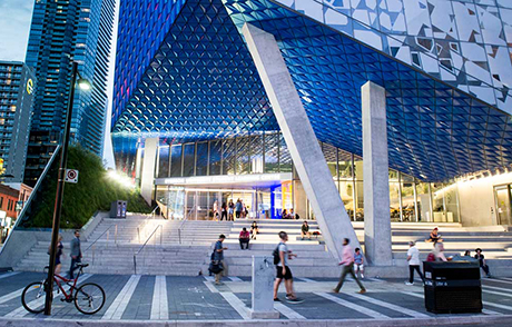 LECTIE-DEMO cu Toronto Metropolitan University | Study in Canada